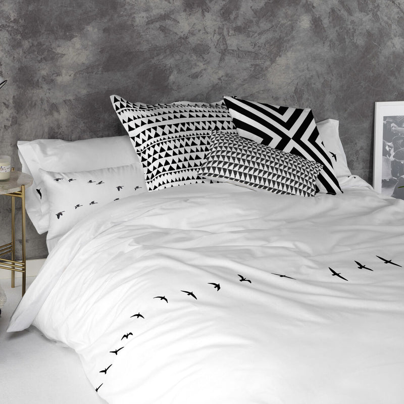 V5H42B0CE73D2E5F41E2CCD9E1D93B916A2R5192063P2